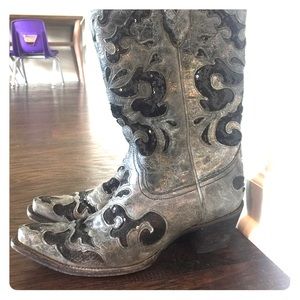 Corral Vintage Black Boots with Sequined Inlay
